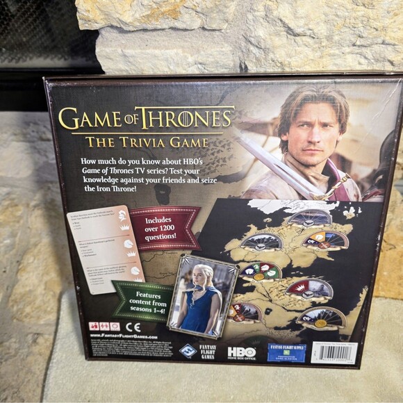 Game Of Thrones 2015 HBO THE TRIVIA GAME - Brand New In Box! - Picture 3 of 3